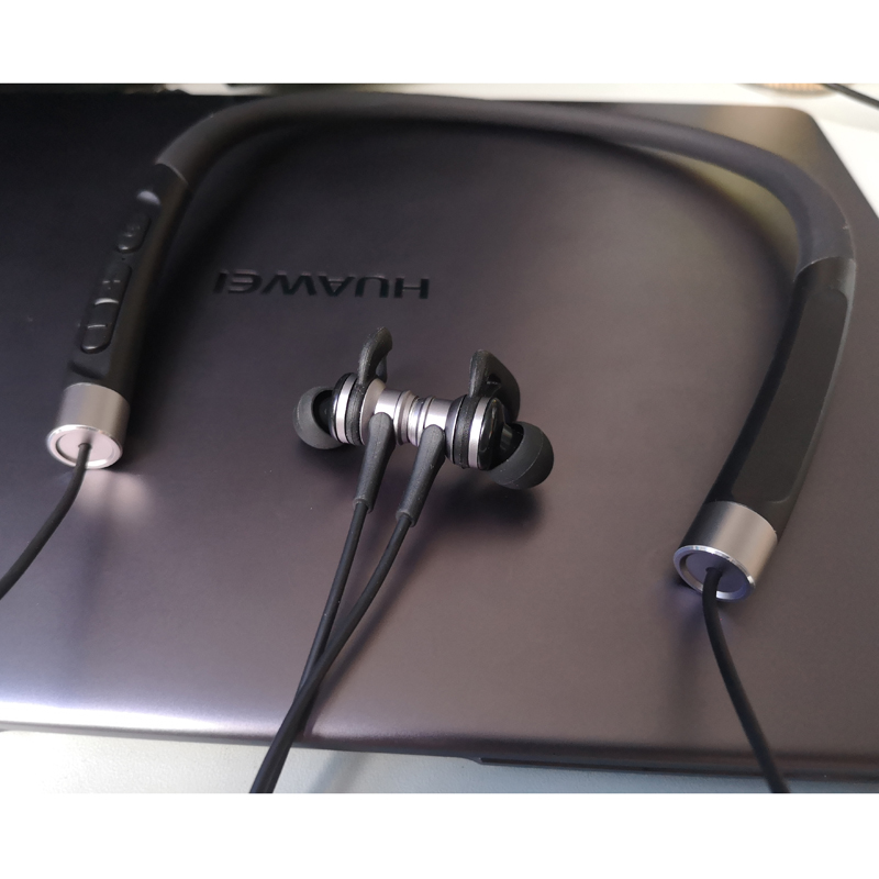 wholesale-neckband-wireless-earphones-magnetic-sport-earphones